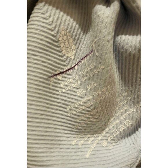 Free People Movement Easy Free Throw Layer Top Light Blue Size Medium/Large - Picture 9 of 9